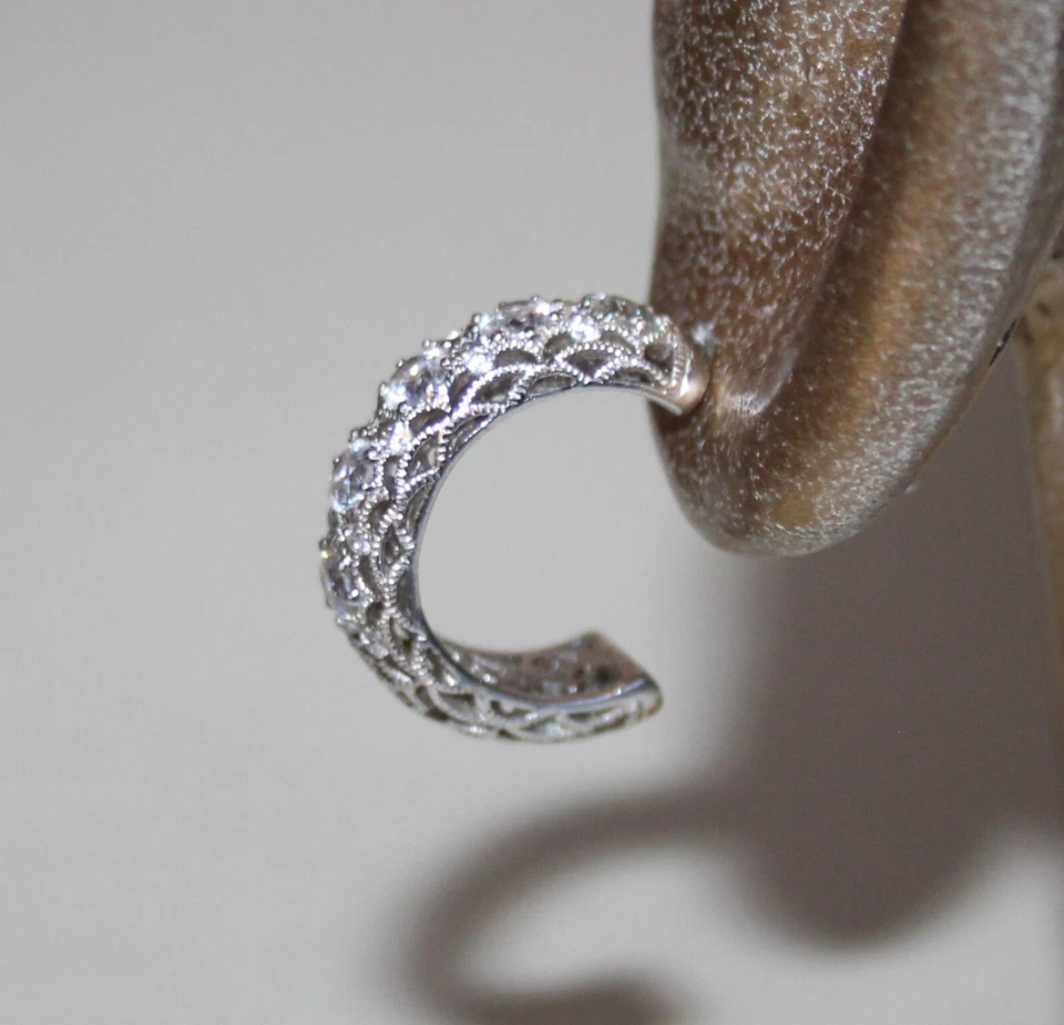 Glam TACORI Sterling 925 Silver CZ Hoop Earrings Ornate Fretwork - Image 4 of 4