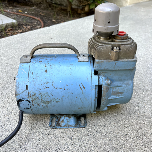 ITT Pneumotive Olio-Less Pistone Compressore Aria Pompa Vuoto 1/2 HP 3.5A 115V USATO - Foto 8 di 16