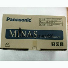 1PCS New In Box Panasonic AC Servo Motor MSMA012C2N4