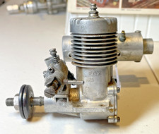 FOX .25 25 3.5 CC RC Airplane Engine with Carburetor Carb and Muffler Exhaust