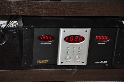 Monster Power  AVS2000 Auto Voltage Stabilizer - Working Perfectly