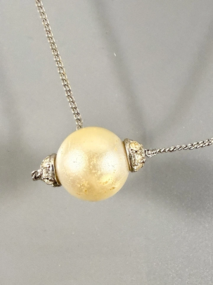 "Collar colgante flotante vintage de plata de ley 925 con perlas doradas de imitación 16""" Foto 3 de 4