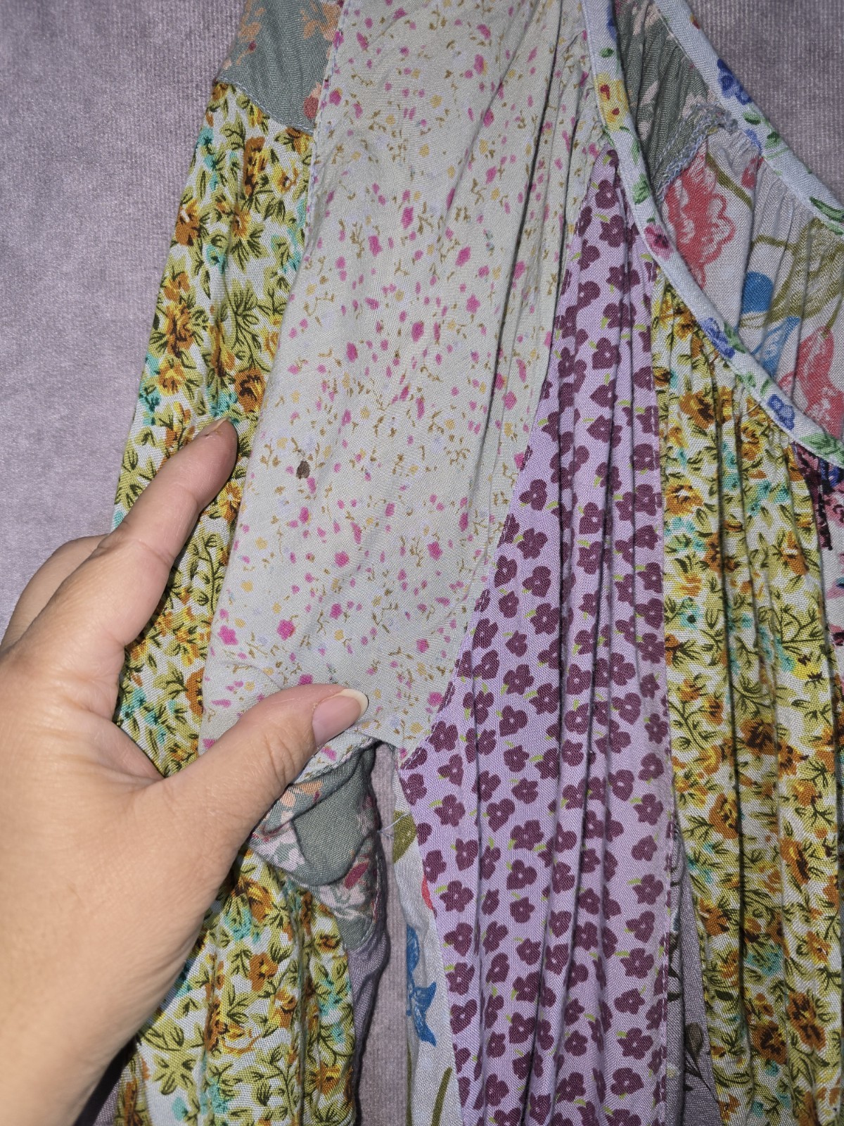 Scared Threads Size L Patchwork Floral Print Ruff… - image 3