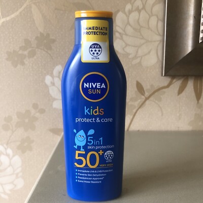 NIVEA SUN Kids Protect & Care 5 IN 1 Hautschutz & Sofortschutz 50+