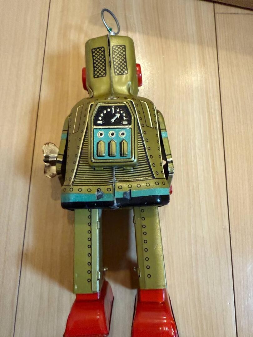 Sparky Robot Tinplate Wind-up toy made by Yoshiya in 1950 Working