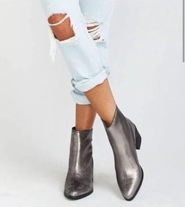 dolce vita cassius bootie