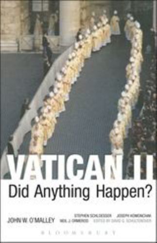 Vatican II : Did Anything Happen? by John W. O'Malley, Stephen ...