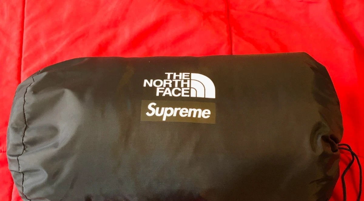 Sleeping Bag New NWT Supreme The North Face 68" Long Down Waterproof Large USA