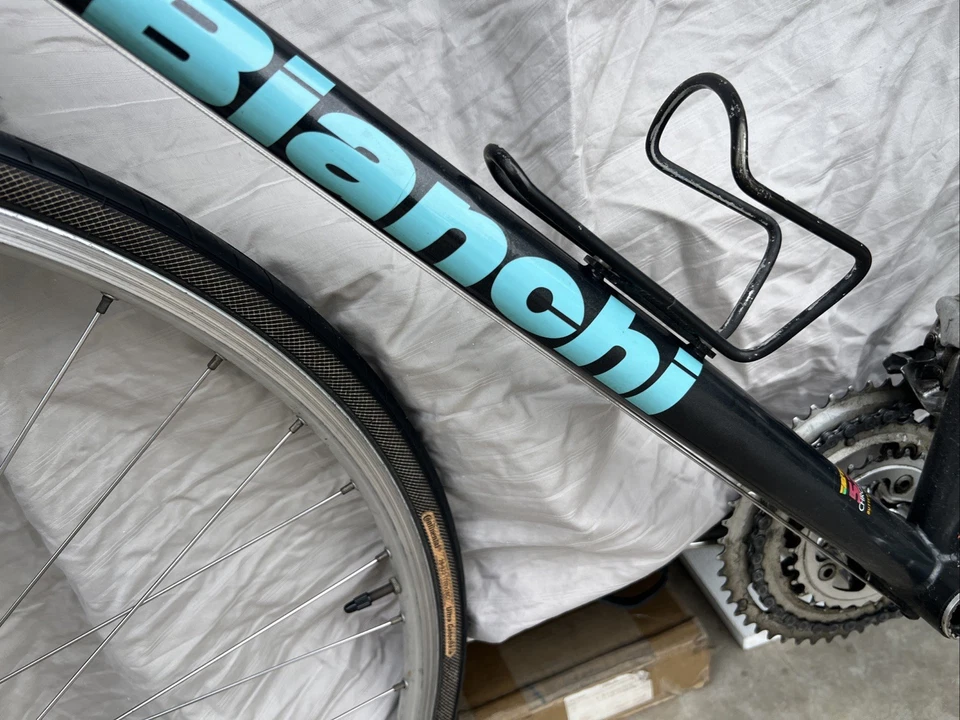 Bicicleta de Turismo Bianchi Volpe Negra 52 CM Cuadro Bianchi Chromoly Reynolds Foto 2 de 4