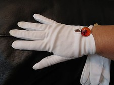 1960s White Nylon Summer Gloves by Crescendoe Size 7 Vintage with Original Tags