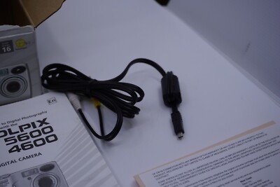 NIKON Coolpix 5600 Original box w/ Cables, Manual *READ* (No