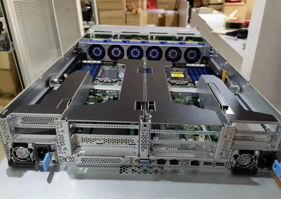 TYANb8252 server +1*LSI 9300-8i+1*x710-DA2+1*AMD epyc 7282 combination - Image 4 of 4