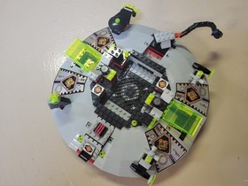 LEGO UFO - Alien Avenger (6975) with Instruction Booklet