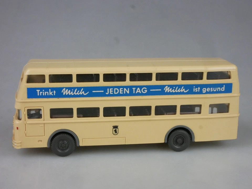 Wiking 1/87 Saure 1163/1 B 48 Zehlendorf Trinkt Milch Bus Büssing D2U 132772
