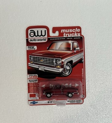 Auto World Ultra Red 1975 Silverado C-10 Fleet Side Chase