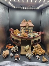 Rare Noahs Ark With Tons Of Animals