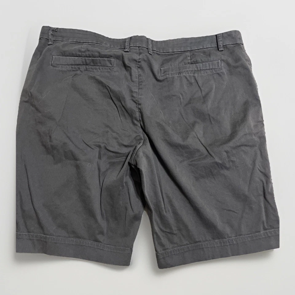 Pantalones cortos Pure Energy para mujer 18 W verdes 42x11 Foto 2 de 4