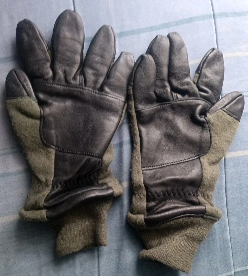  GUANTES MILITARES USGI CLIMA FRÍO VERDE/NEGRO INTERMEDIO Talla 6 Foto 2 de 2