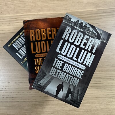 Robert Ludlum Jason Bourne 3 Paperback Book Set Ultimatum Supremacy Betrayal