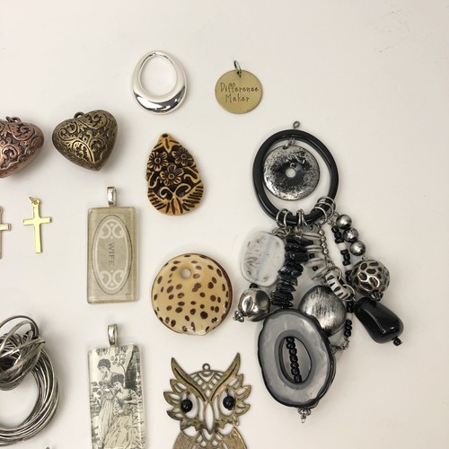 Menge 30 Mode Halskette Charm Anhänger Emaille Glas Metall Harz Handwerk Schmuck - Bild 9 von 17