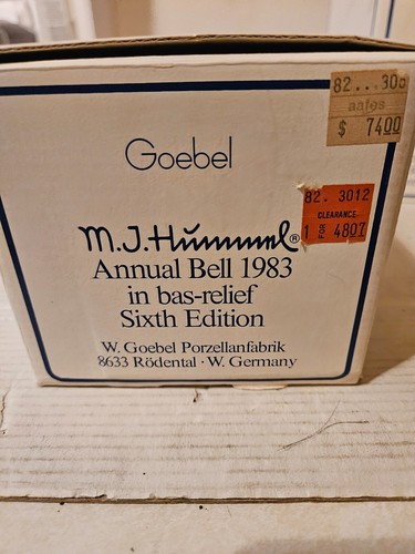 Vintage MJ Hummel Goebel Annual Bell 1983 & 1984 in bas-relief sixth edition NIB - Picture 9 of 20