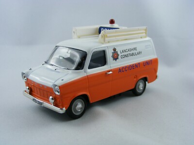 Ford Transit Mk I ''Lancashire Accident Unit'', Corgi Vanguards VA06602, 1/43