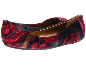 ballerinas nine west