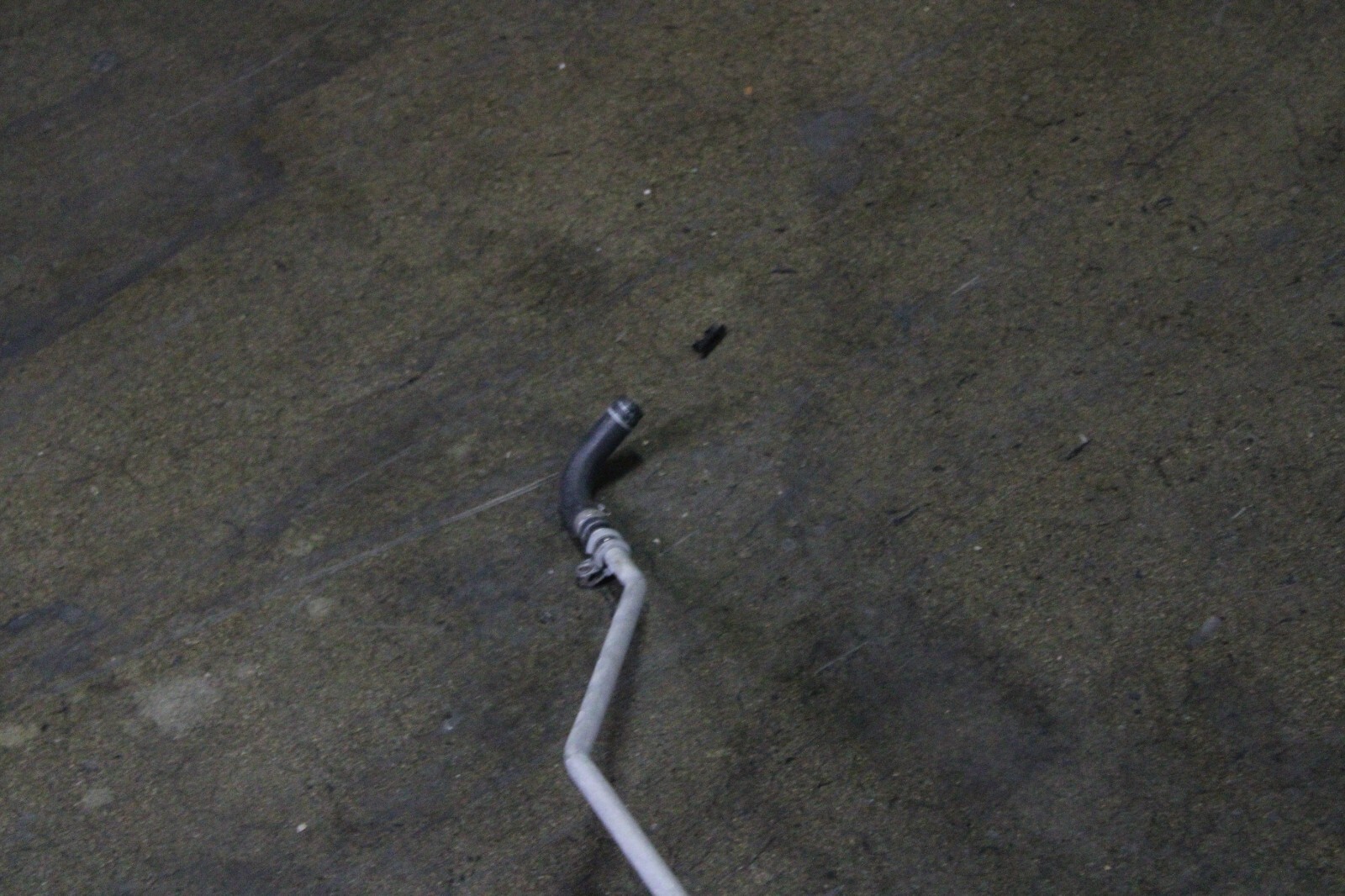 McLaren MP4-12C, RH, Right, Rear Water Pipe, Used, P/N 11L0206CP