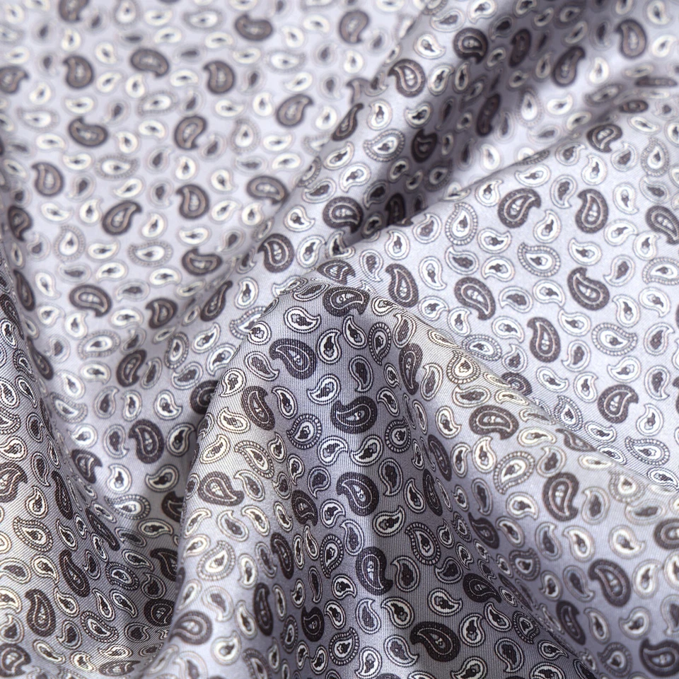 Men's 100%silk pocket square Silver Gray little Paisley Hand rolled 21" 53cm - Image 4 of 4