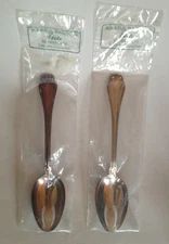 Vintage Still In Sealed Pouch. Reed & Barton Silverplate. 2 Slot Serving Spoons