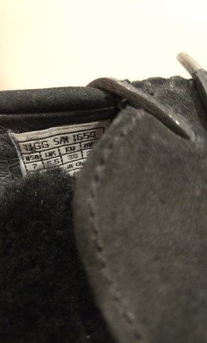 UGGS schwarze Wildleder-Mokassins Damengröße 7 Slipper - Bild 10 von 10