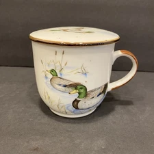 Vintage Stoneware Mallard Flying Duck Mug Coffee Tea Mug With Lid Hunting Cabin