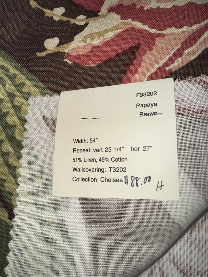 Amostra de tecido Thibaut 25” quadrado mistura de linho/algodão mamão marrom F93202 Chelsea - Imagem 3 de 4