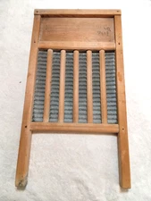 Antique Primitive Wood & Tin NATIONAL WASHBOARD CO Zinc King #701 Wash Board