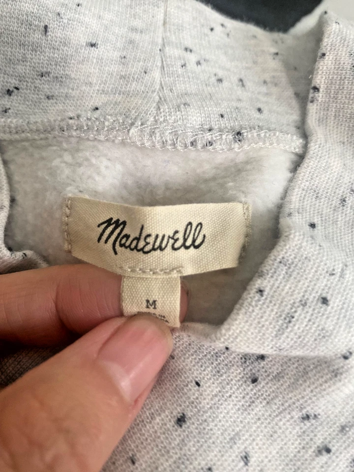 Madewell Women’s Heathered Gray Speckled Sweatshirt - Size Medium - Image 2 of 4