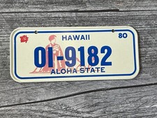 Vintage 80s Mini HAWAII Aloha State License Plate Metal Bike Tag Cereal Prize