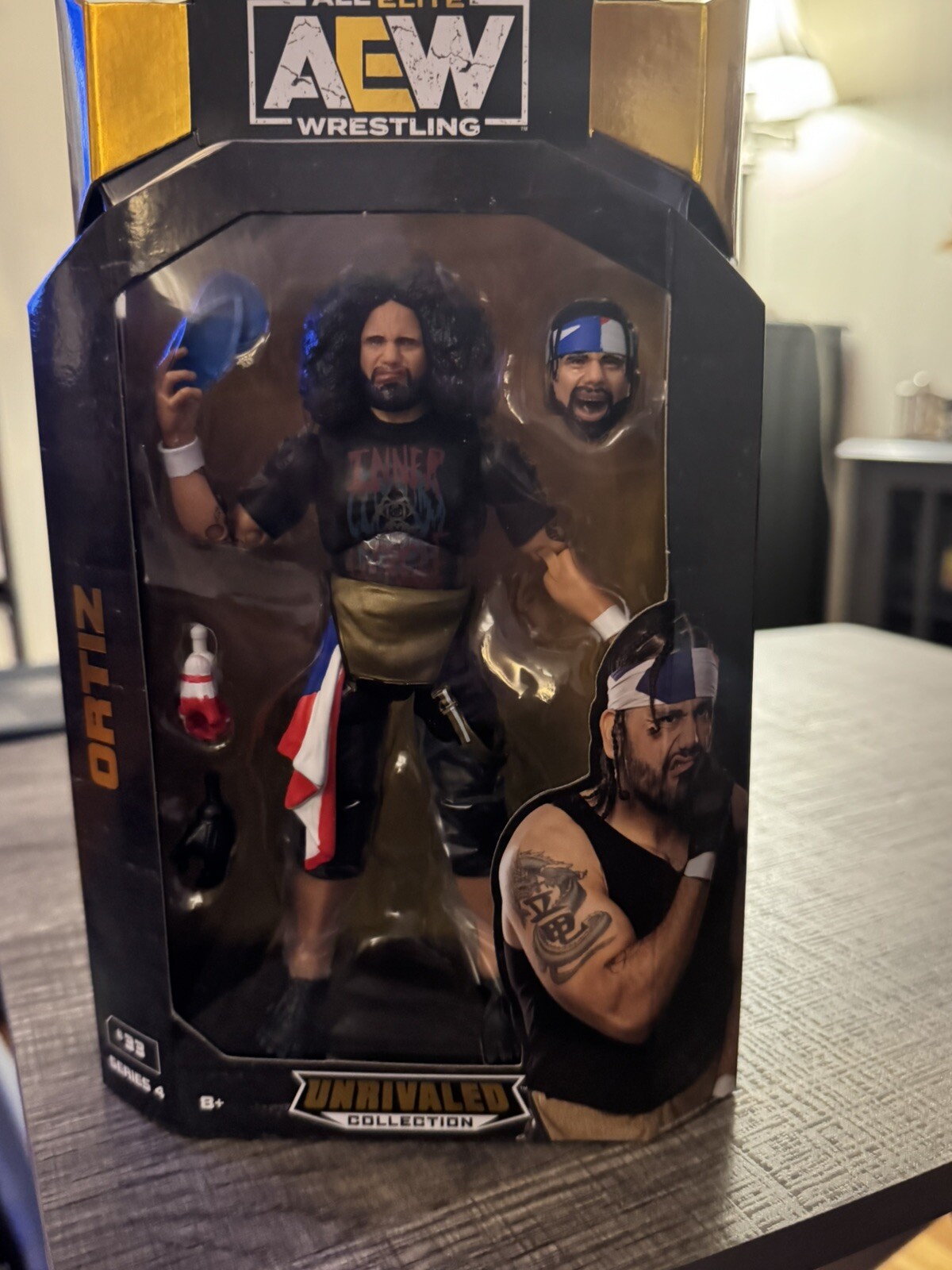 AEW Unrivaled Collection ORTIZ Figure #33 Series 4 Jazwares 2021 LAX Santana WWE