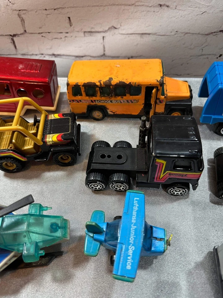 Lote De Colección De 19 Camiones Buddy L, Coches Y MÁS Años 60/70/80 VTY Foto 3 de 4