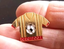 Pins Pin Pin's PINS Association Cecifoot Football 