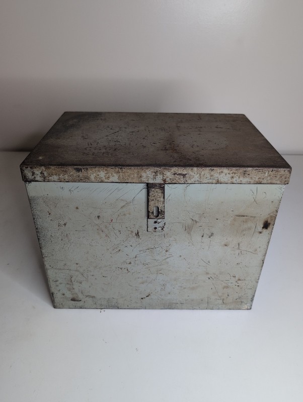 Vintage 1936 Military Metal Storage Exploder Box Empty With Handles