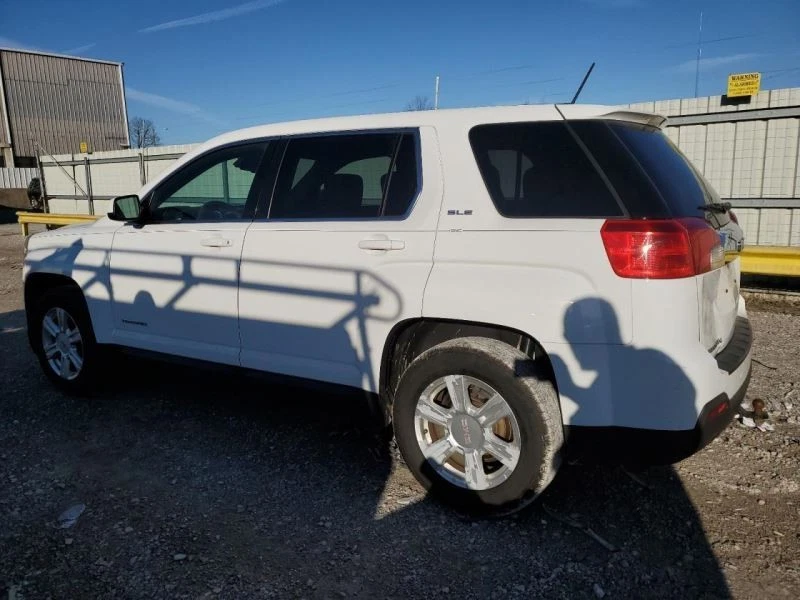 GMC Terrain Washer 2015 depósito tracción delantera 2,40 L fabricante original 121 k millas - usado Foto 2 de 4