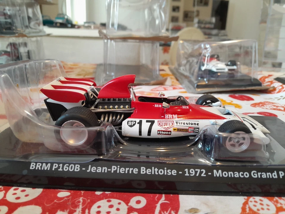 D27b DAMAGED 1/24 BRM P160B Beltoise Monaco GP 1973 Centauria Panini Altaya - Immagine 4 di 4