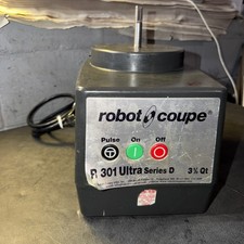 Robot Coupe R 301 Ultra Series D Food Processor   3.5 Qt FOR PARTS OR REPAIR 