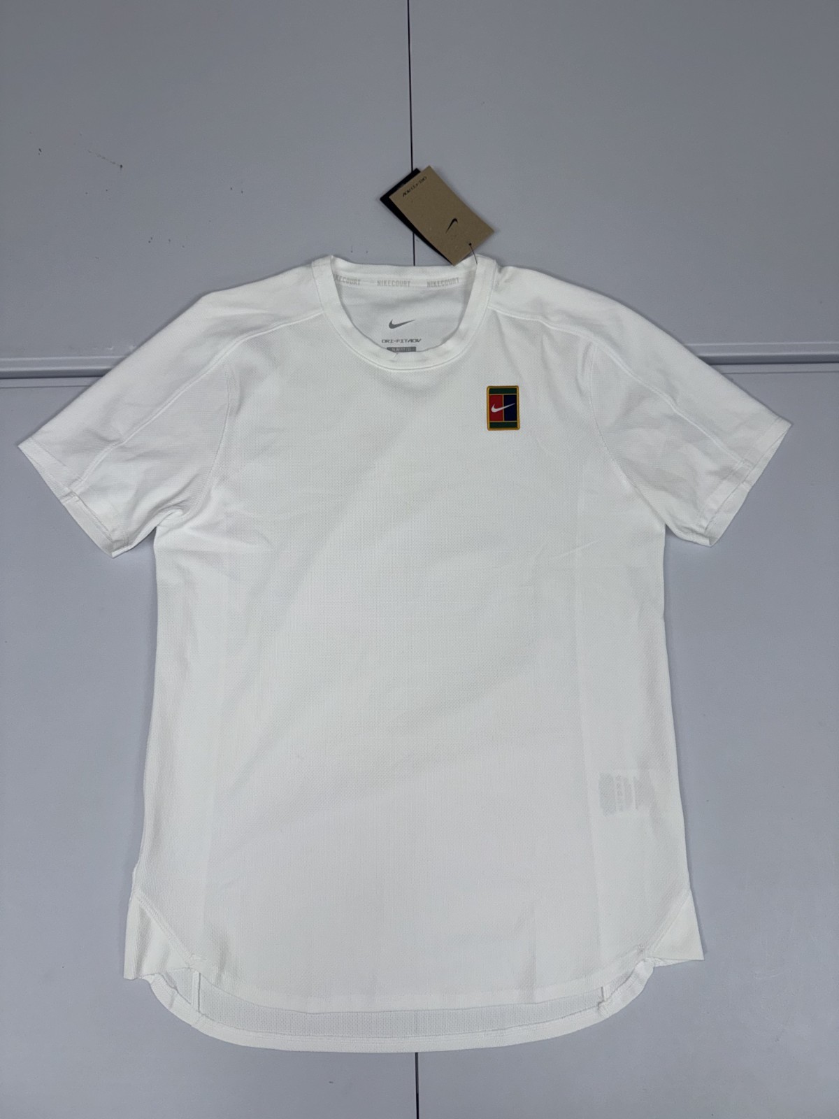 Nike Wimbledon 2025 Carlos Alcaraz 2025 Tennis Shirt FZ6944-100 Rare Size S
