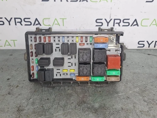 13217394 Caja Reles/Fusibles para OPEL CORSA D CorsaVan 2007 218010 - Imagen 1 de 5
