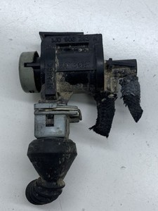 Volkswagen Golf IV 2002 Diesel 81kW Turbolader Druckwandler Magnetventil DRA8982