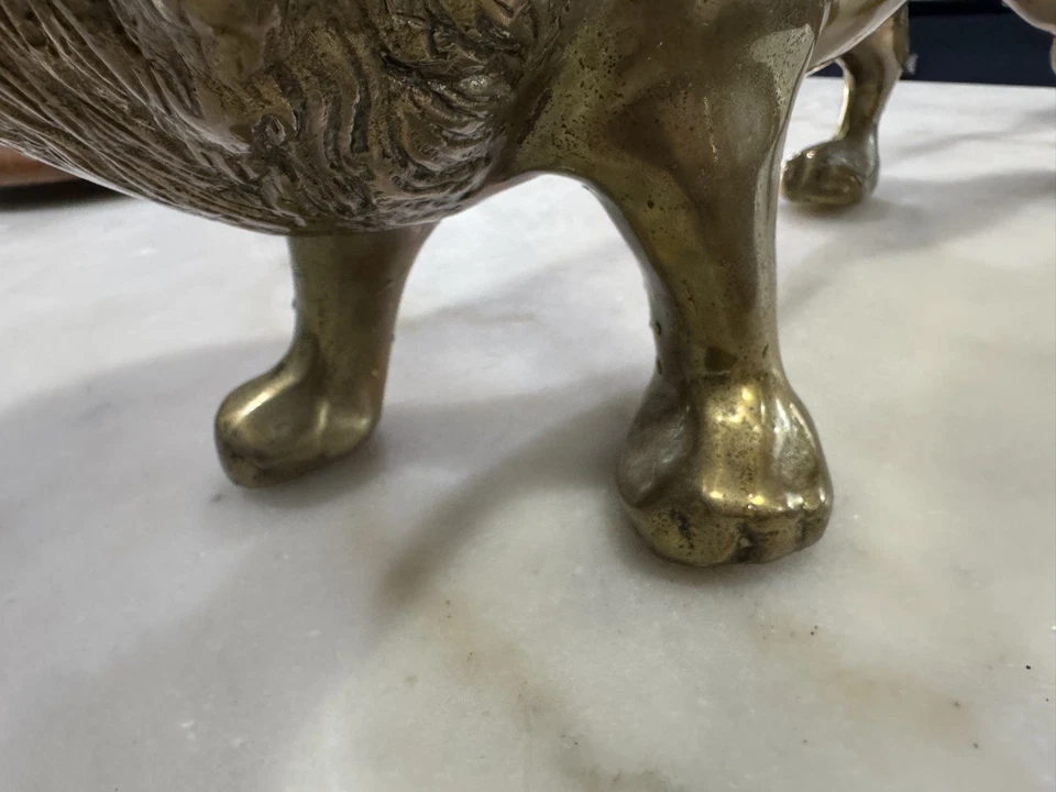 Estatua de León de Latón Mediados de Siglo Moderna Latón Sólido De Colección León Oro Estatuilla LG Foto 3 de 4