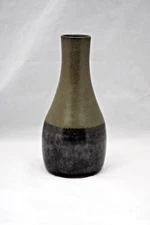 MCM Gordon & Jane Martz Marshall Studios 9.5 inch Pottery Vase Dated 1953