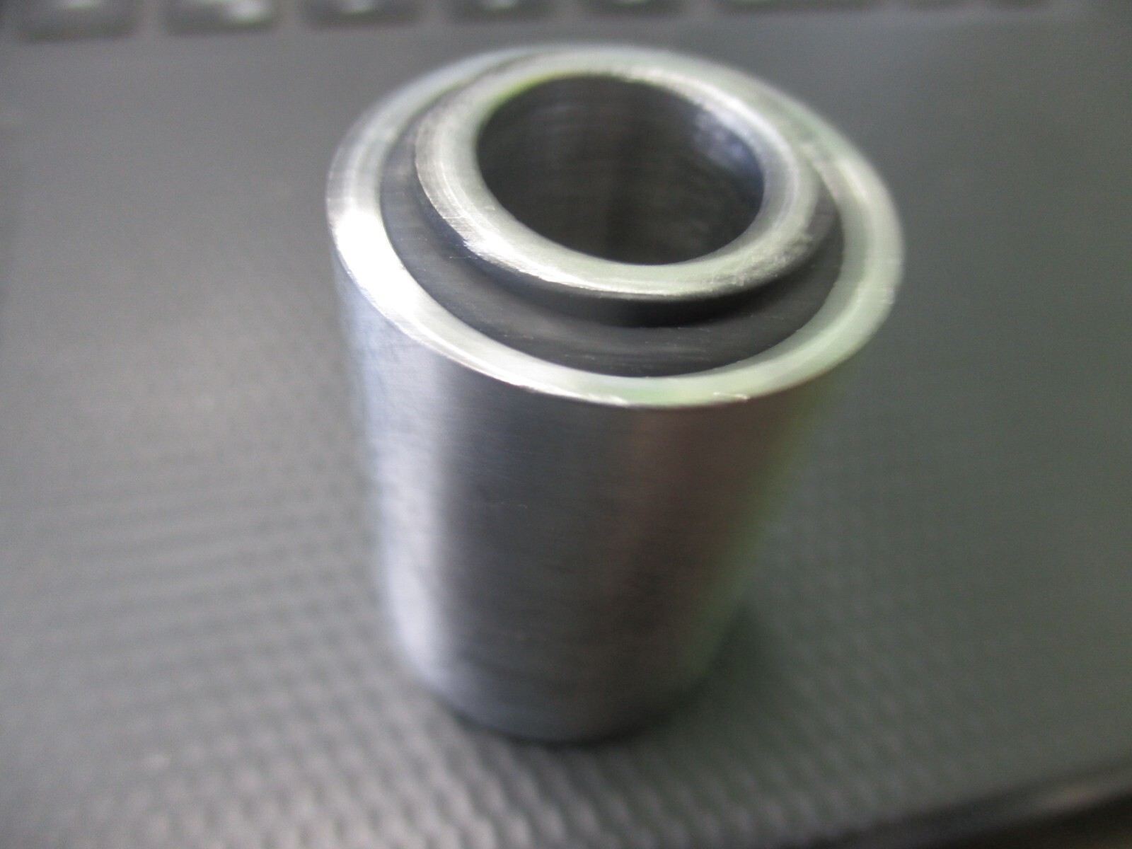 Rolls Royce Silver Shadow, Spur, Corniche front upper suspension bushing UR15966