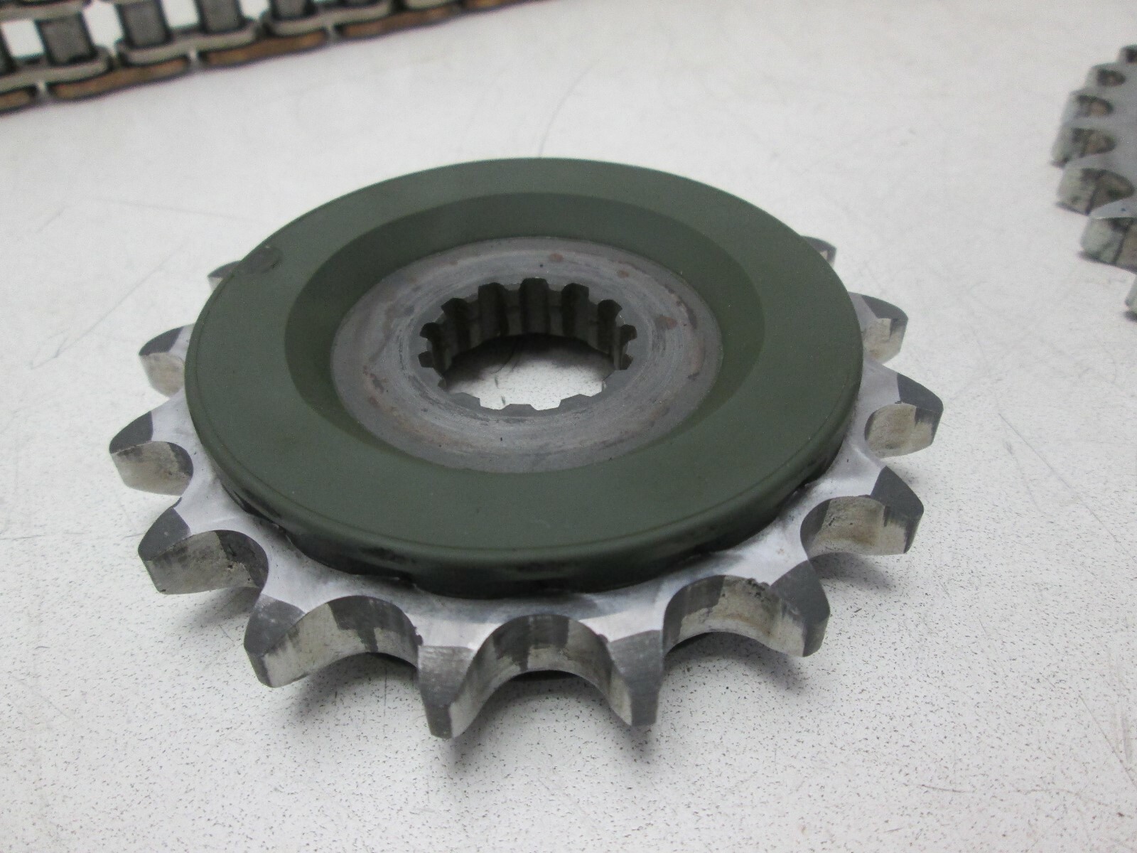 Chain Set Chain Sprocket Pinion Chains Kit CHAIN Suzuki GSX 1300 R